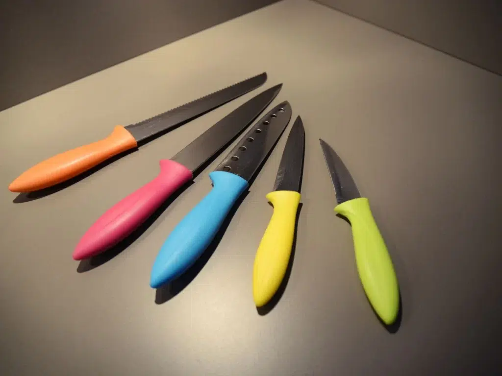 kitchen knives