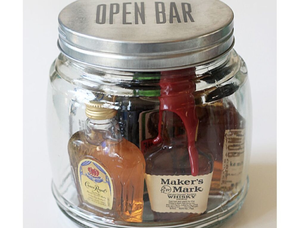 bar in a jar