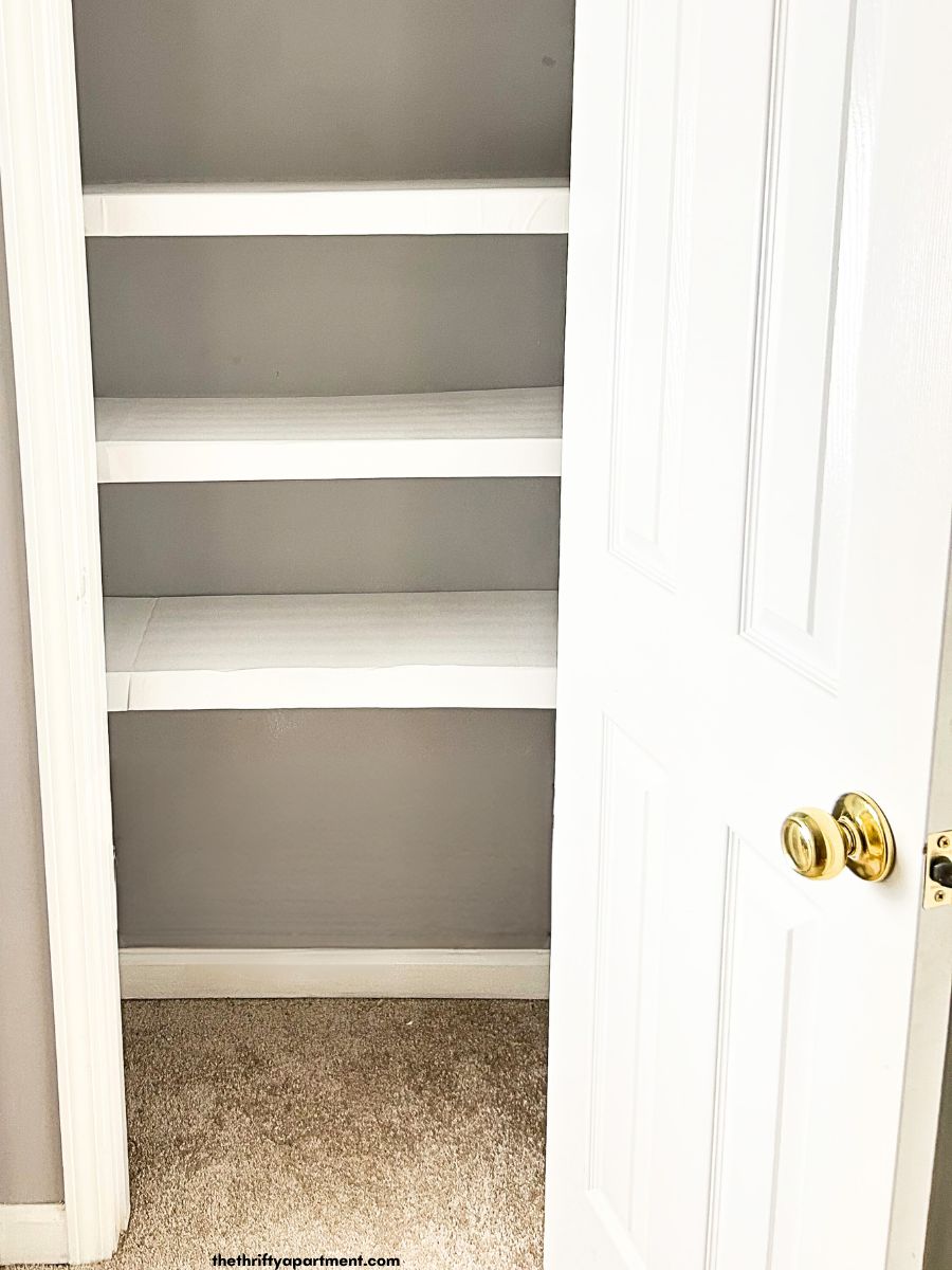 How to Cover Wire Shelving DIY Foam Board Hack