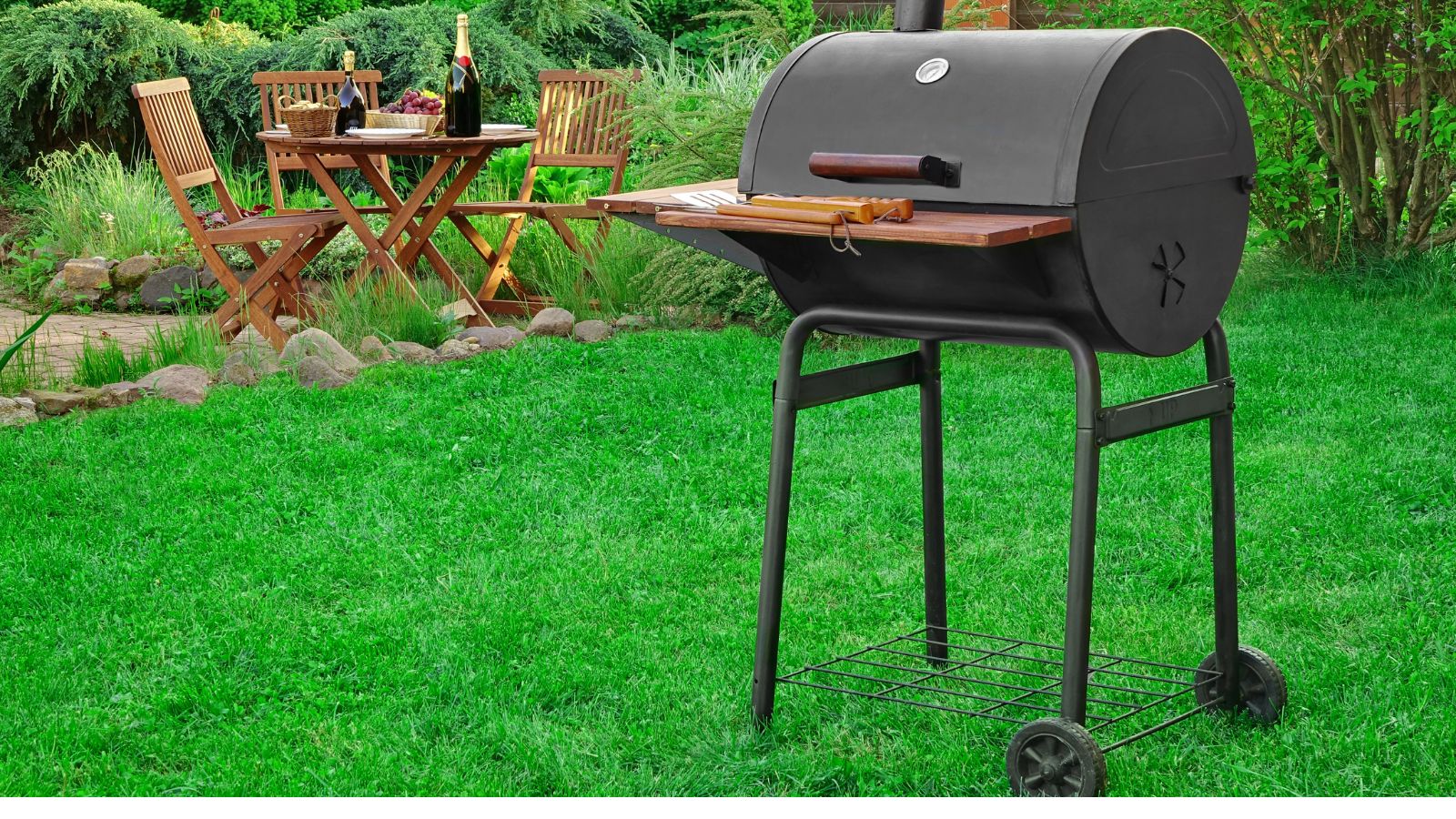 https://thethriftyapartment.com/wp-content/uploads/2023/07/bbq-grill-2.jpeg