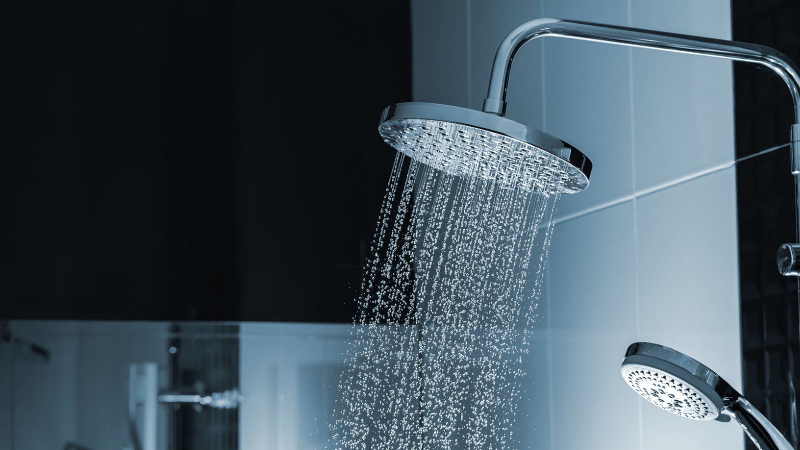 How to Clean Your Shower Head - Best Way to Clean Clogged Showerhead