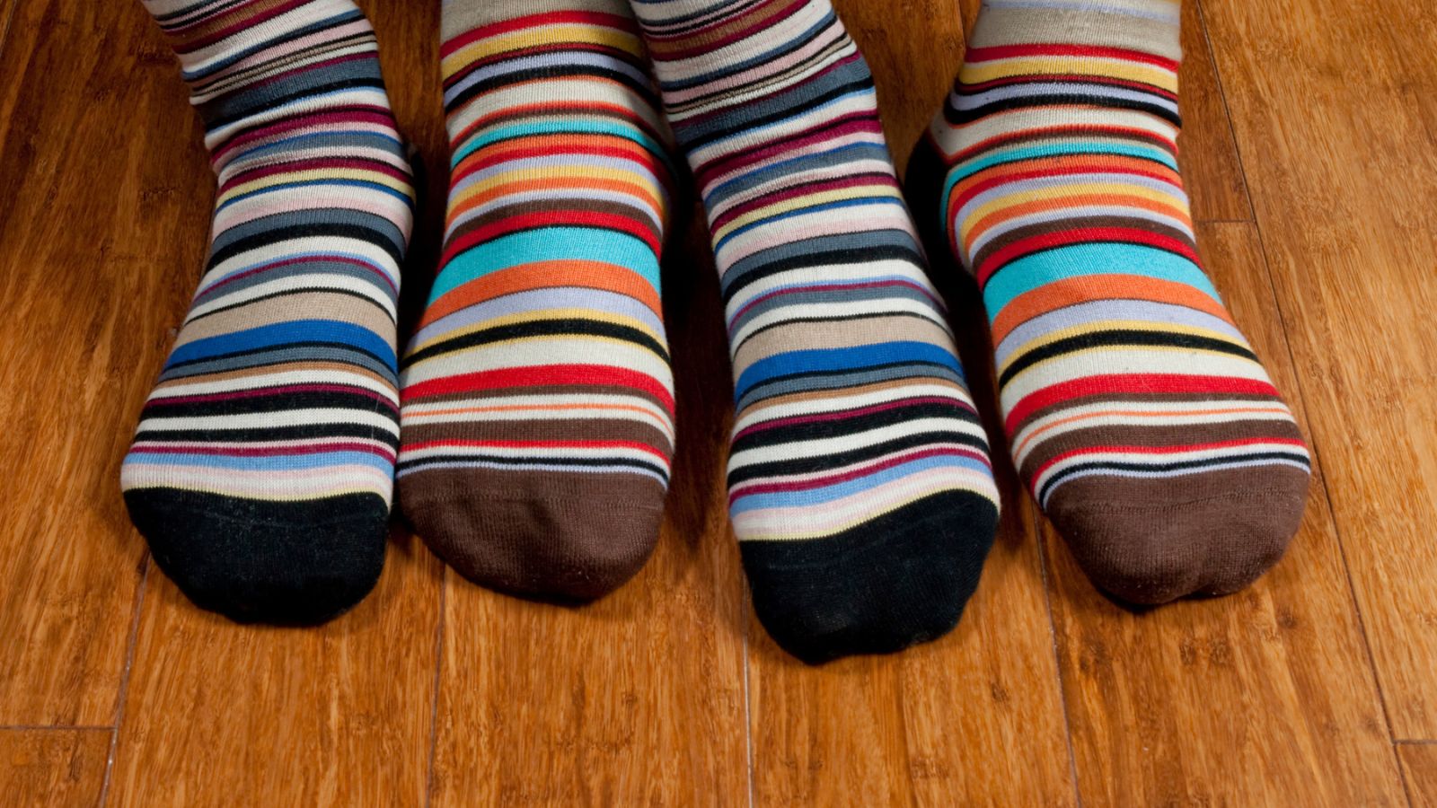 24 Ideas for What To Do With Old Socks