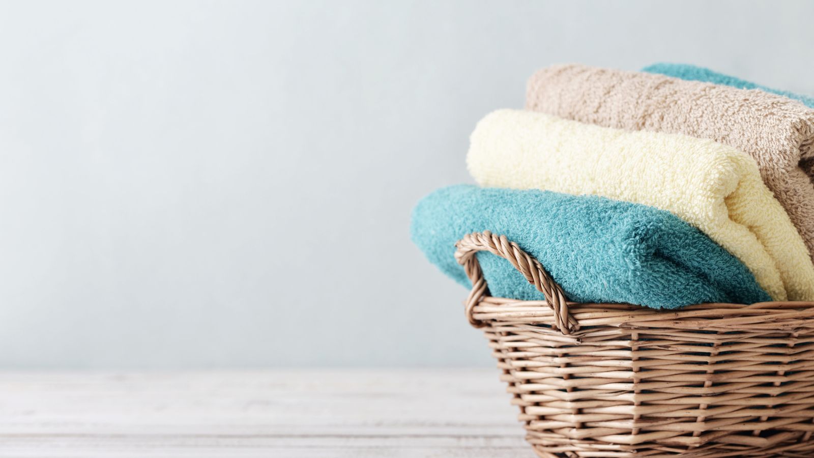 12 Surprising Items in Your Bathroom You Need to Toss Immediately