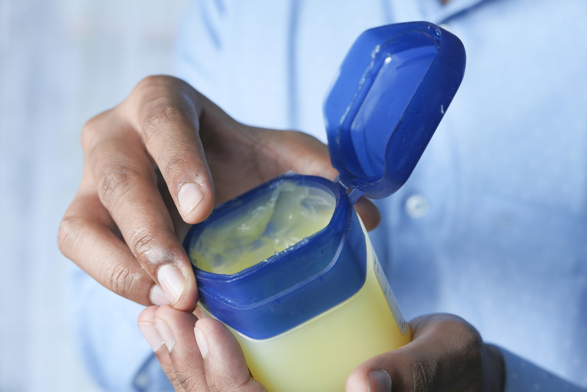 12 Household Problems You Can Fix With Vaseline That Everyone Should Know