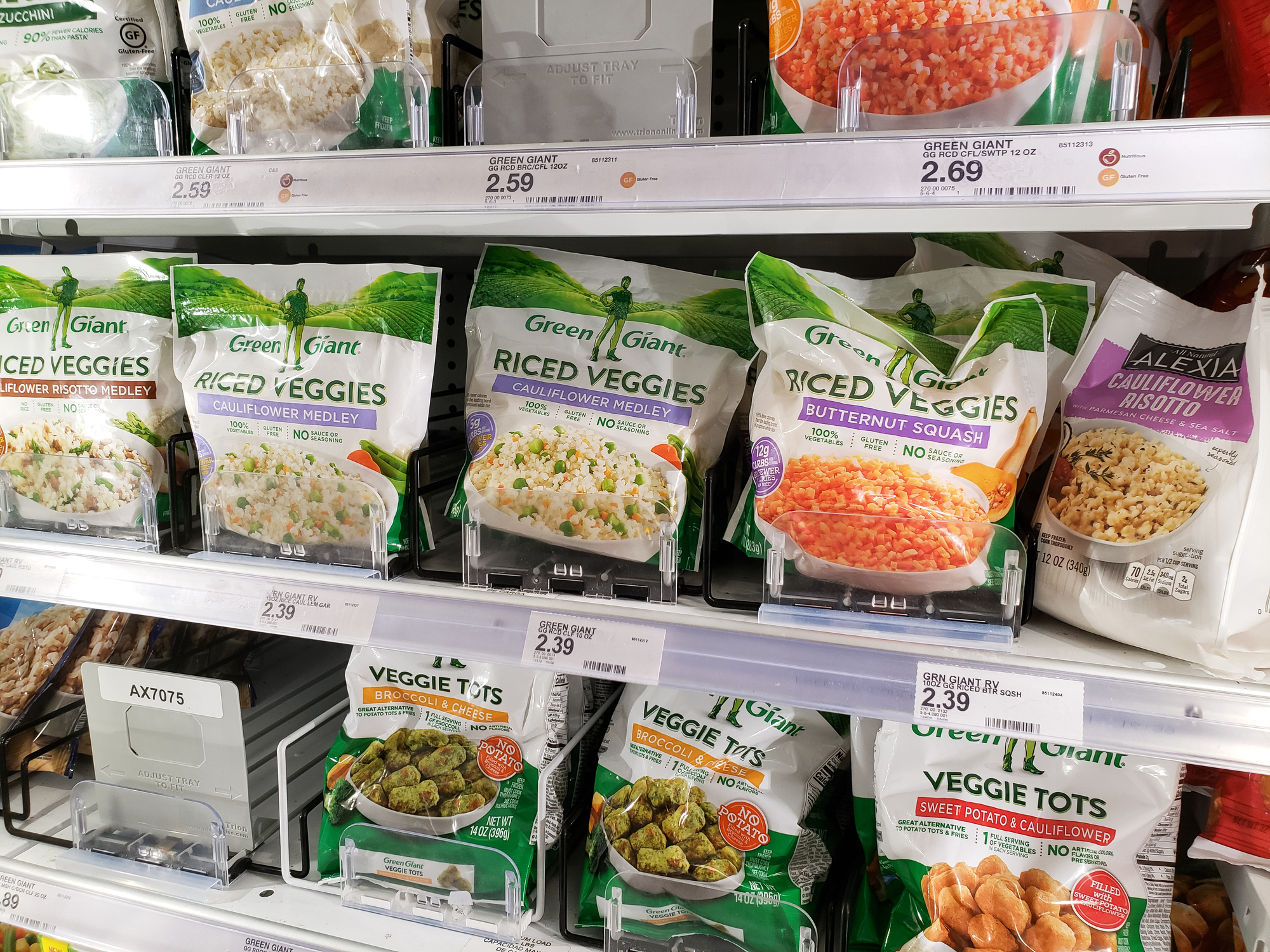 frozen vegetables in supermarket