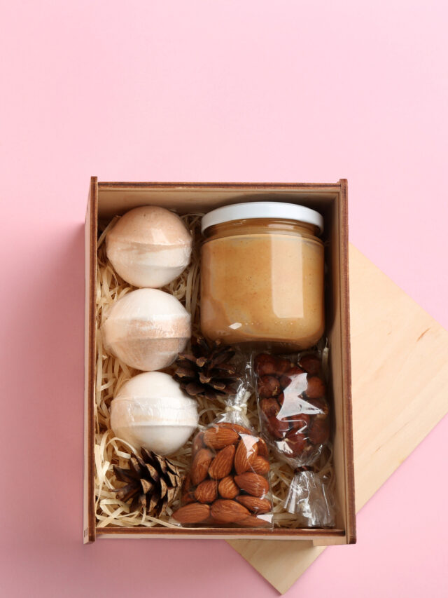 8 Housewarming Gift Basket Ideas to Make at Home