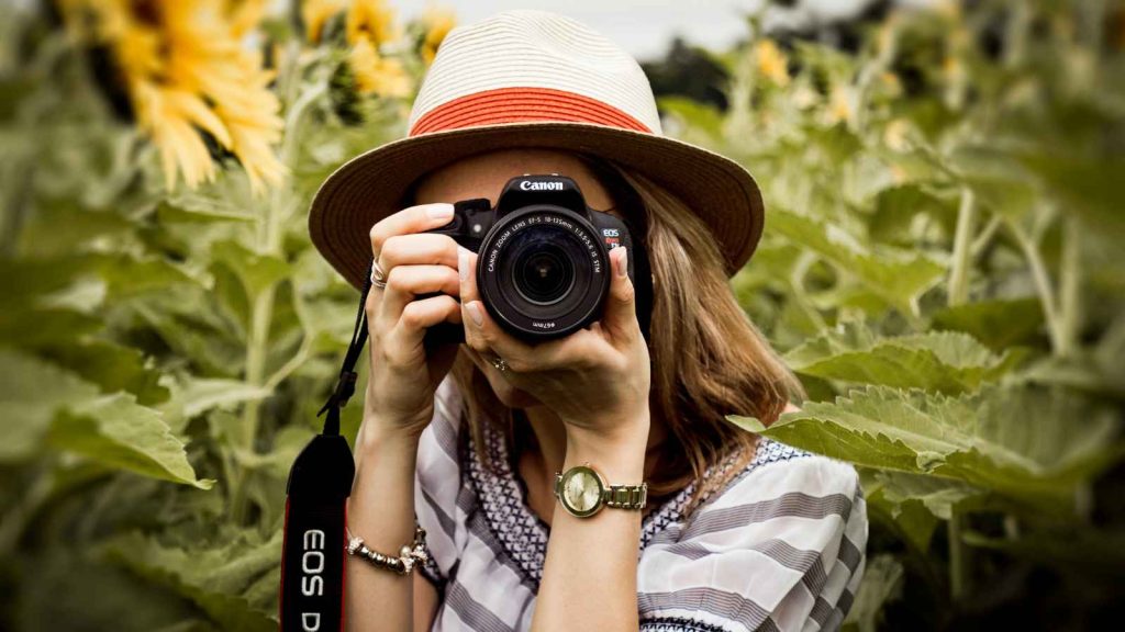 14 Money-Making Hobbies That Can Become Profitable Side Hustles
