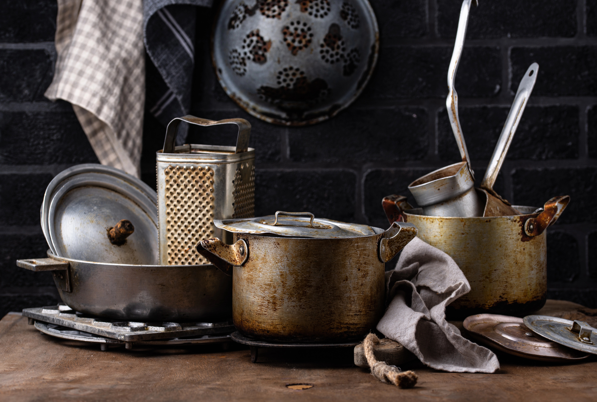 Kitchen Items I Never Buy From Thrift Stores (No Matter How Cheap They Are)