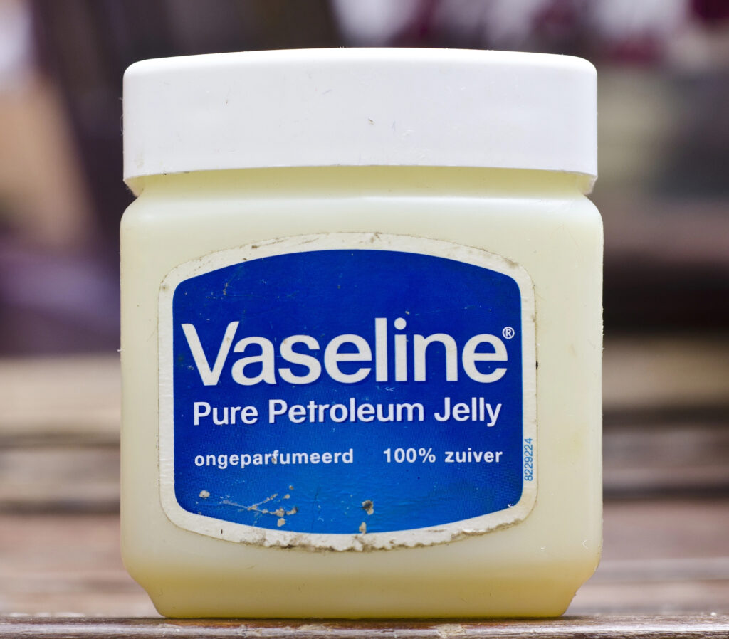 vaseline petroleum jelly