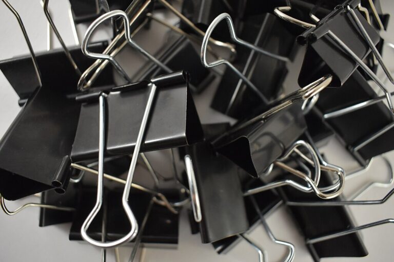 You Might Think Binder Clips Are Just for Paper, But These Hacks Actually Solve Real Problems