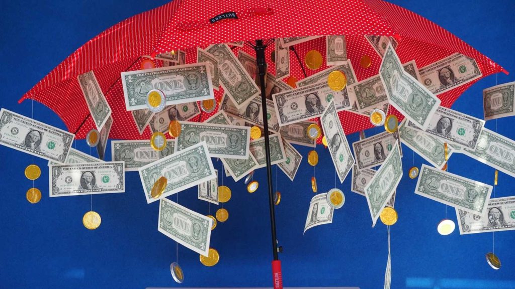 Genius Hacks to Turn Your Spare Change Into Big Wins!