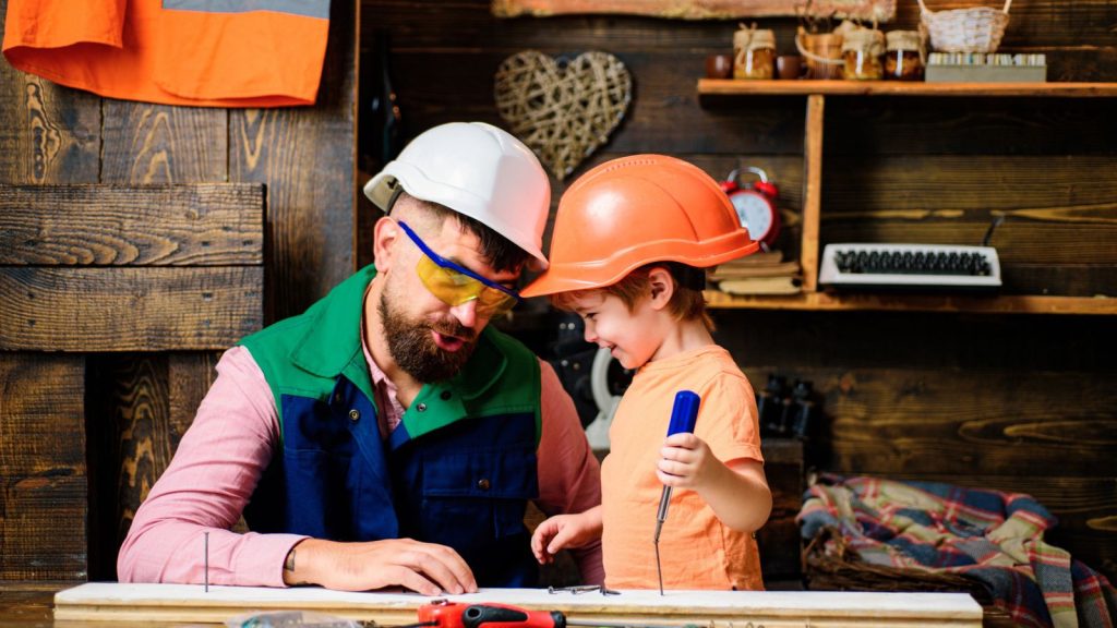 father-teaching-kid-basic-tools-1024x576