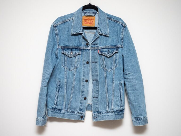 12 Clothing Items People Wish They Never Donated