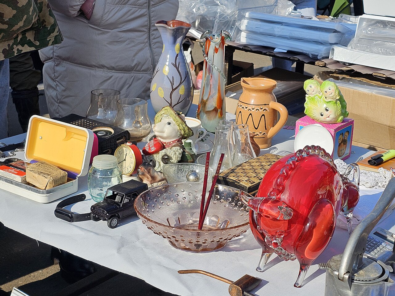 quirky collectibles at flea market thrifting