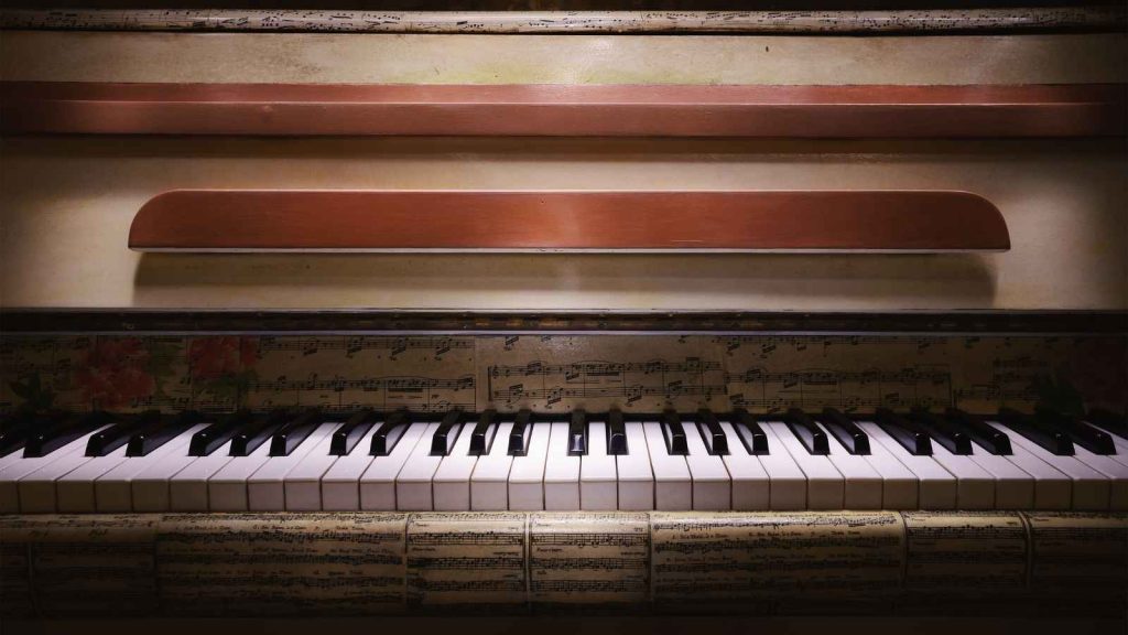 These 17 Hidden Treasures in Grandma's House Could Be Worth a Ton of Money