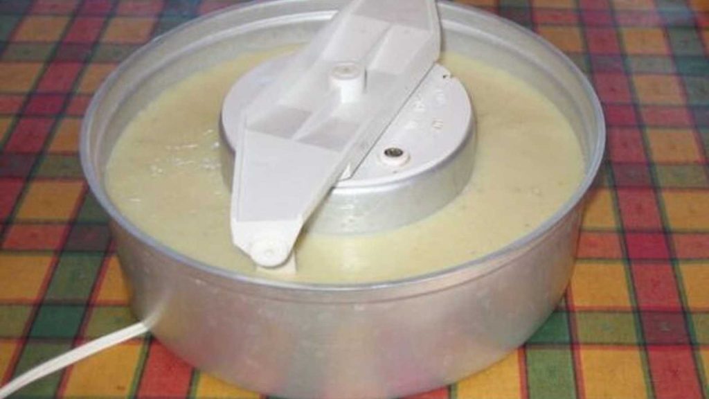 ice cream maker