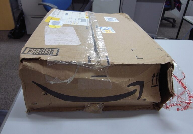 amazon broken box