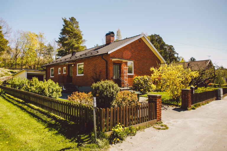 one storey house, Scandinavia, Sweden, red brick