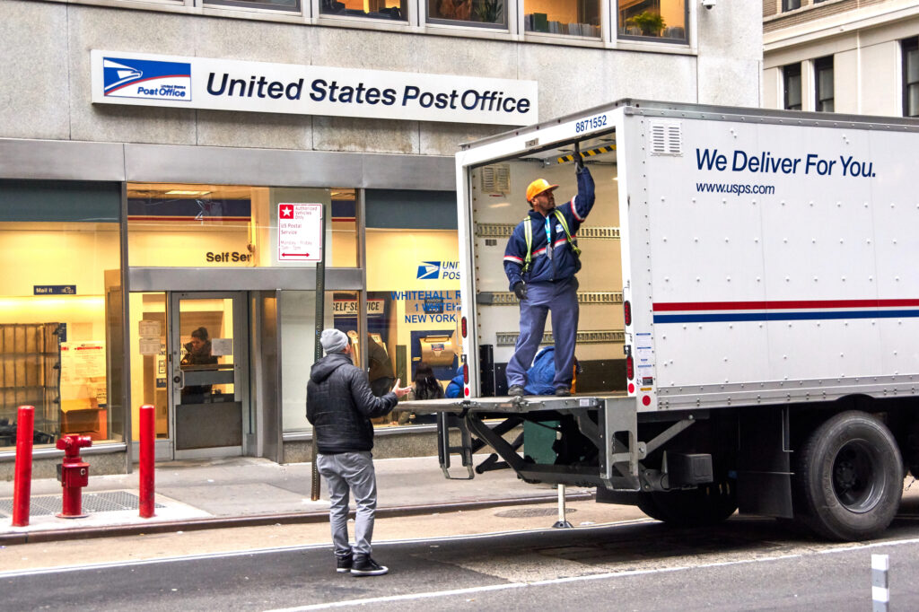usps truck and drivers 