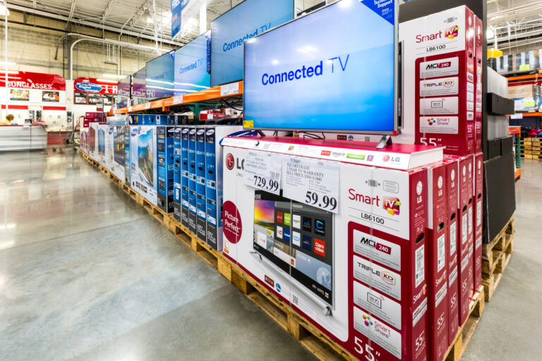 costco electronics aisle