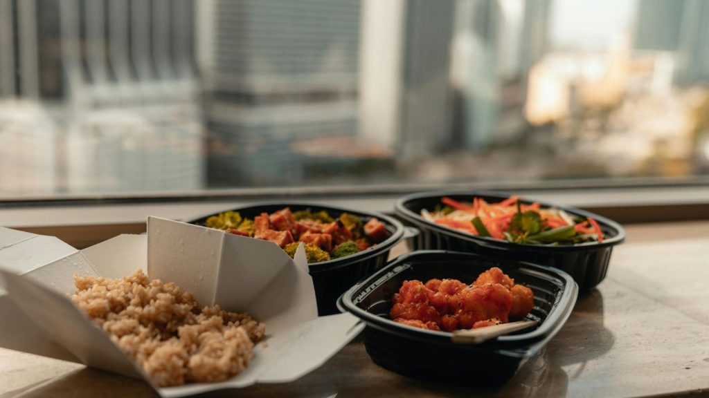 Takeout in Containers