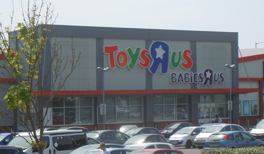 1280px Former Toys R Us Store Goldstone Retail Park Old Shoreham Road Hove May 2018 2
