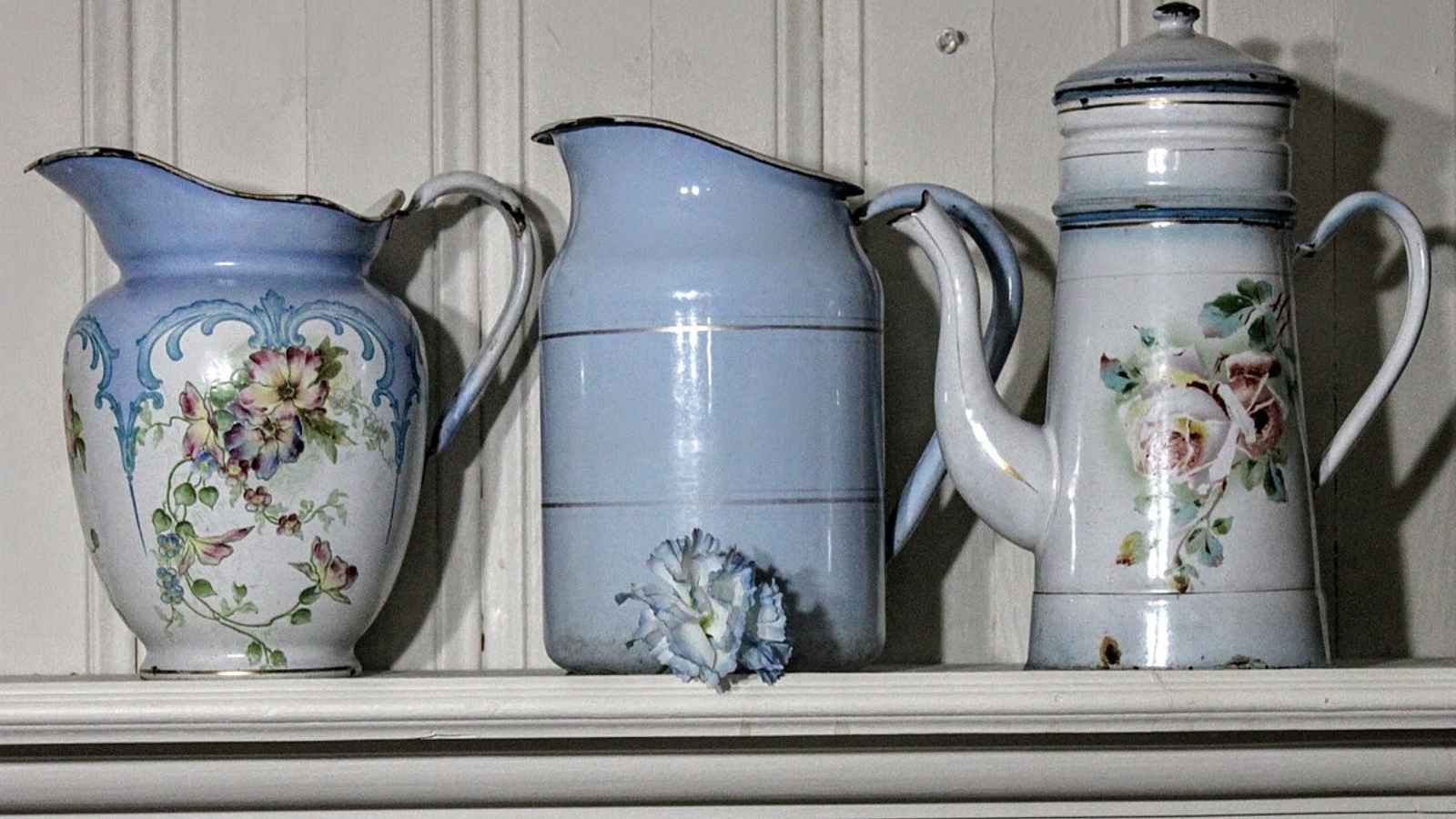 17 Everyday Items in Your Kitchen That Are Secretly Valuable