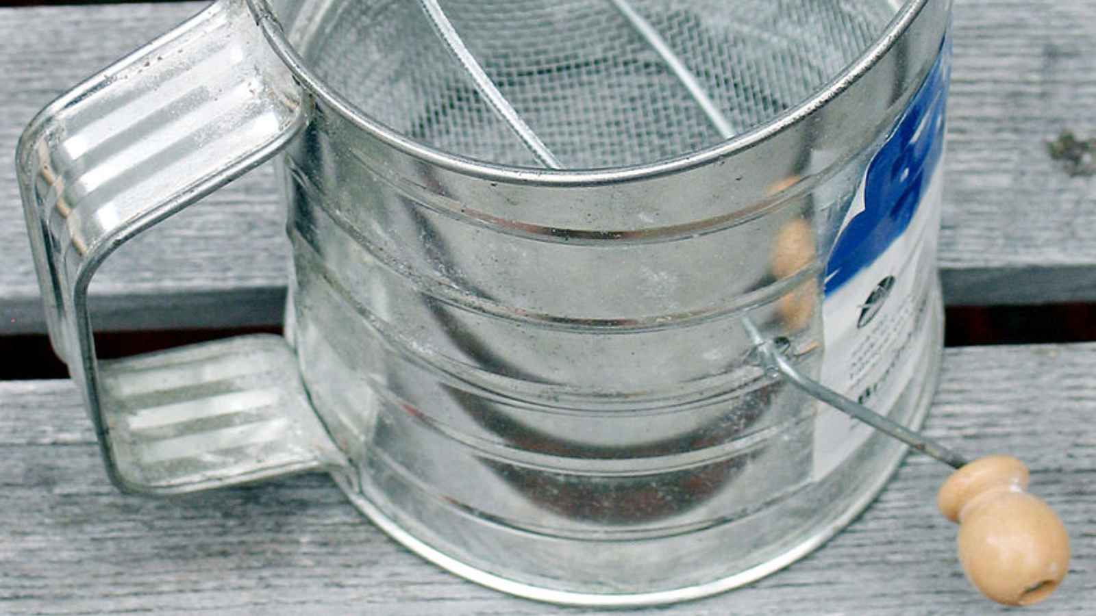 17 Everyday Items in Your Kitchen That Are Secretly Valuable