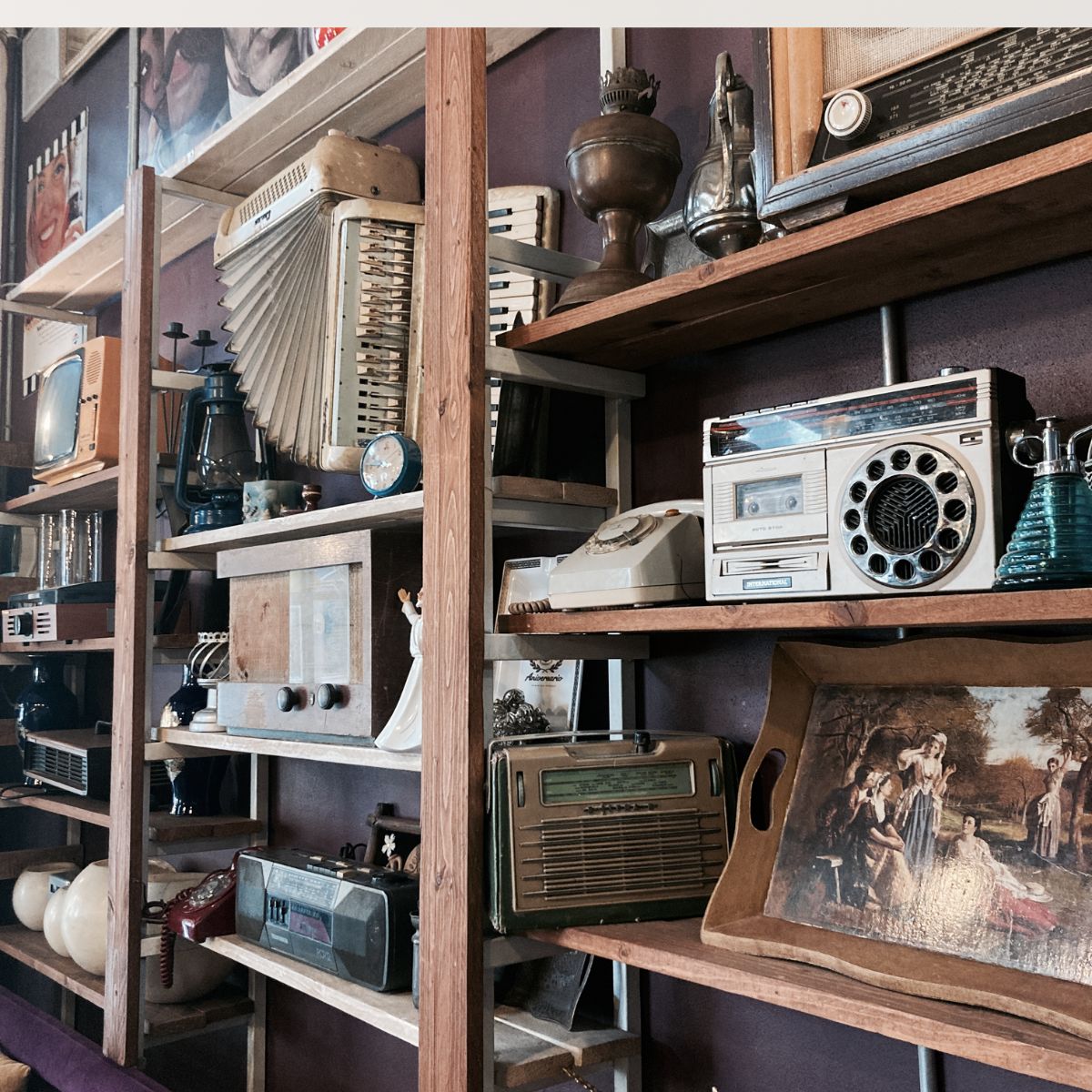 6 Antique Collectibles That Are Just as Fun to Hunt for as They Are to Own