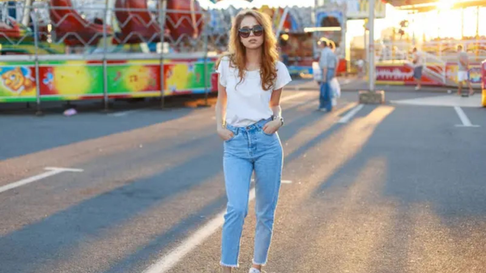 High-Waisted Jeans
