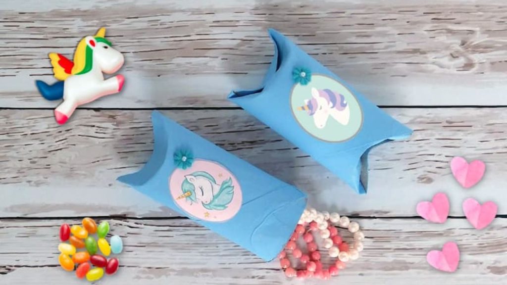 Toilet Roll Gift Box_ A Cute Unicorn Craft