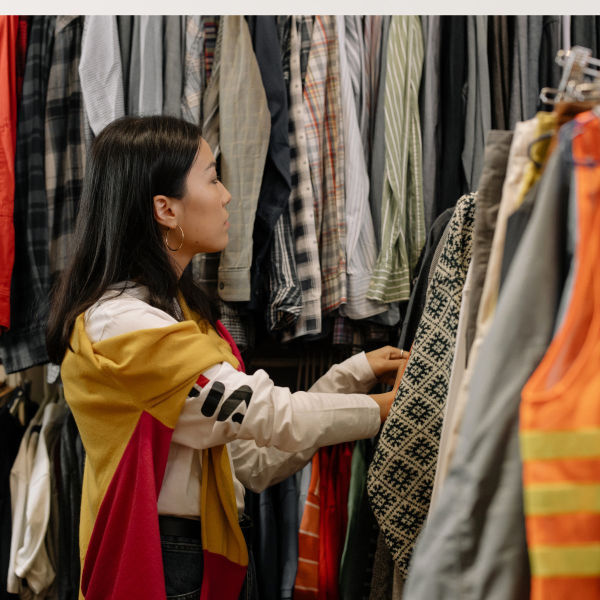 7 Thrift Store Items That Can Be Worth Far More Than Their Price Tags