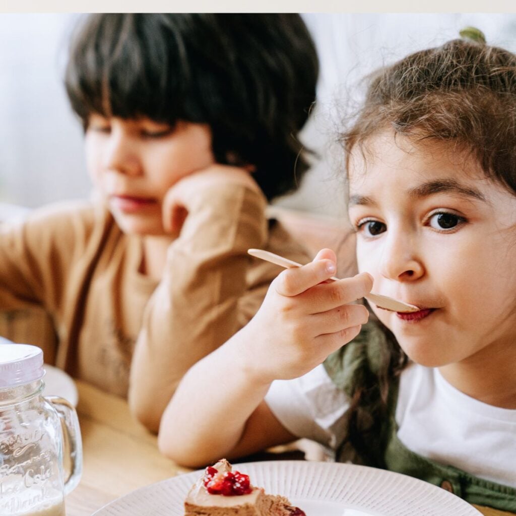 kid eating