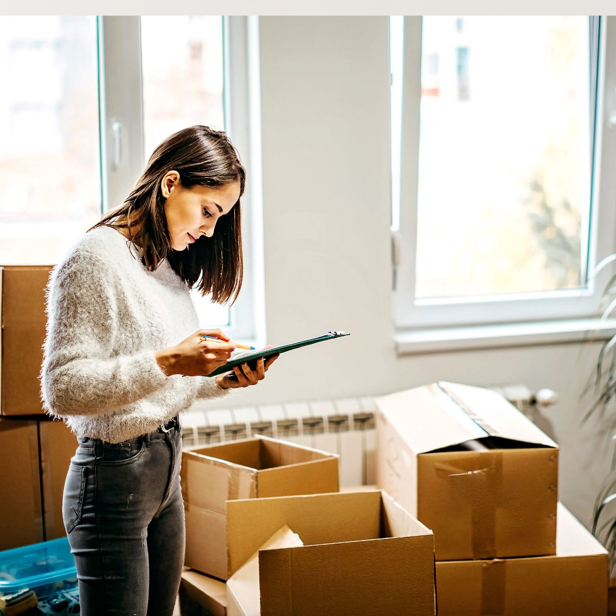 18 Money-Saving Moving Tips That Actually Work (Especially When You&rsquo;re on a Budget)