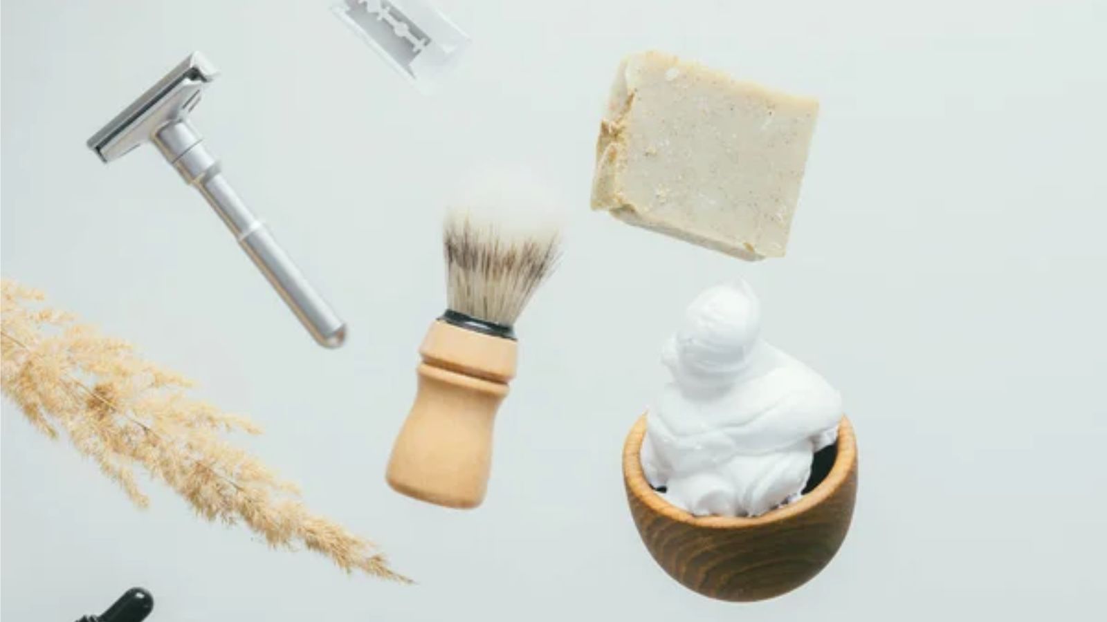 Unexpected Ways Shaving Cream Can Help With Everyday Messes