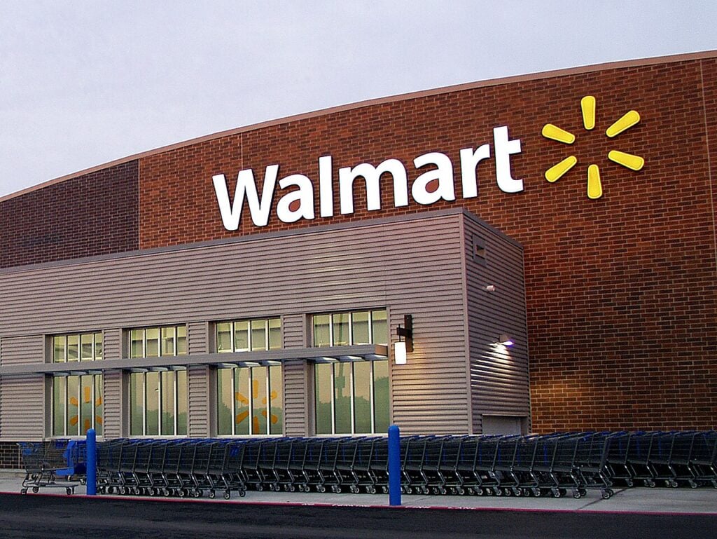 1280px Walmart store exterior 5266815680