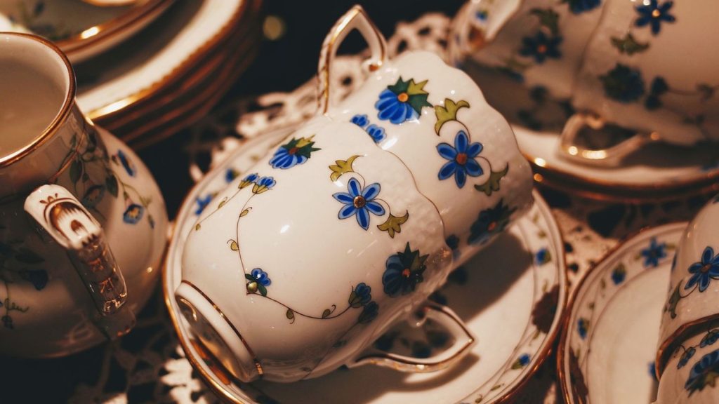 Antique China and Porcelain Pexels Pixabay 1