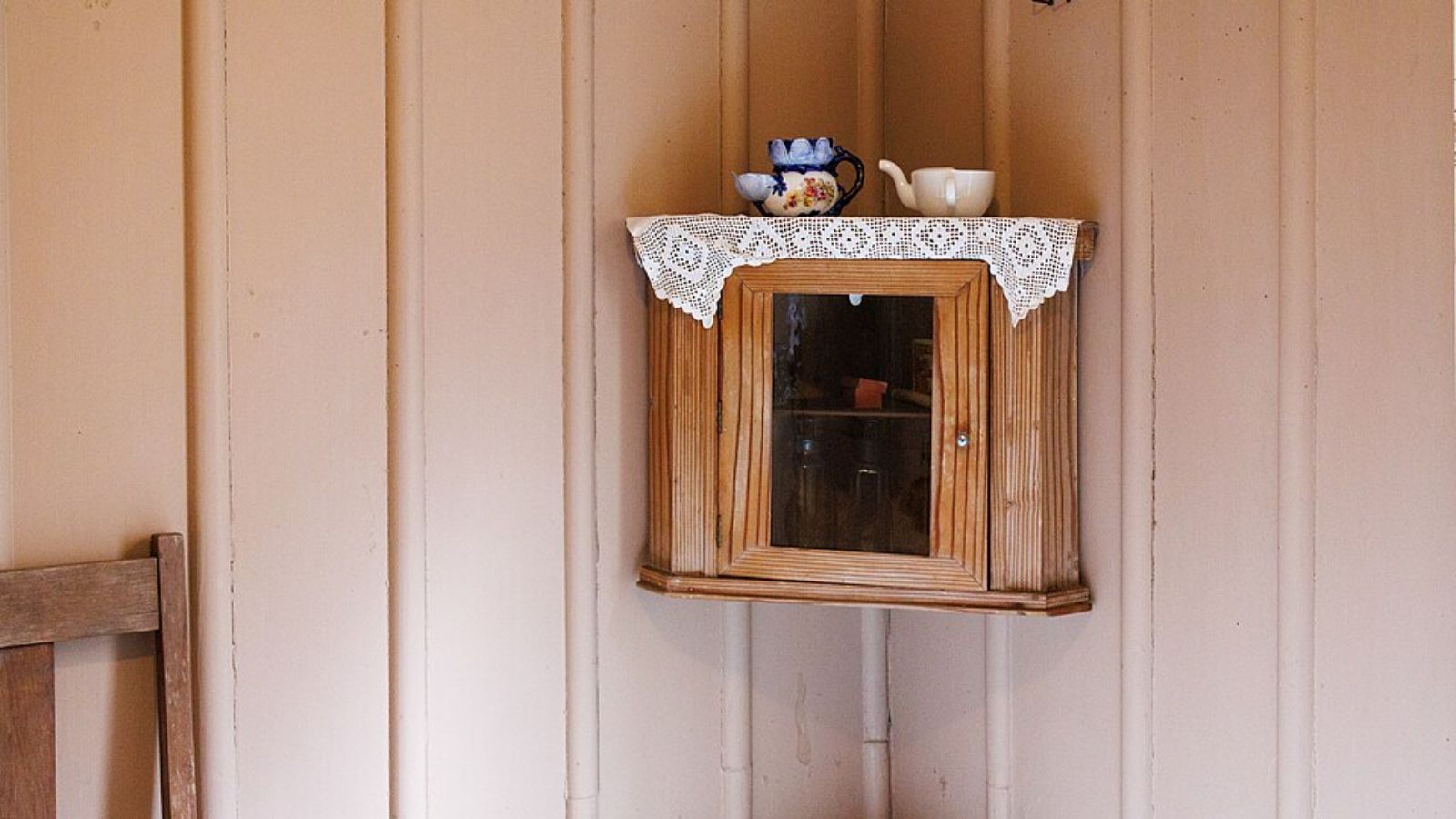 Corner Cabinets
