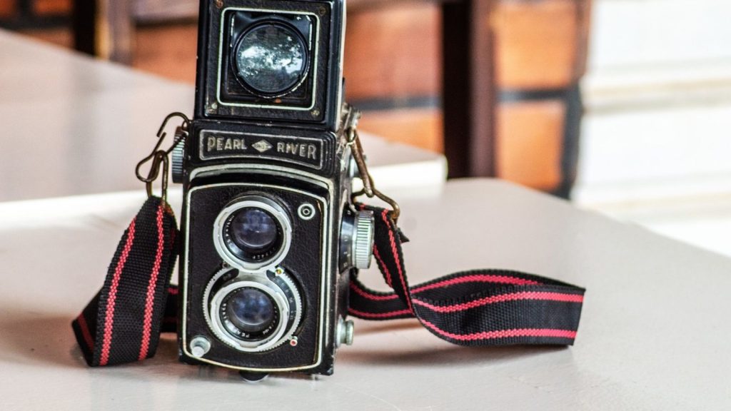 Old Electronics juliocode Pixabay