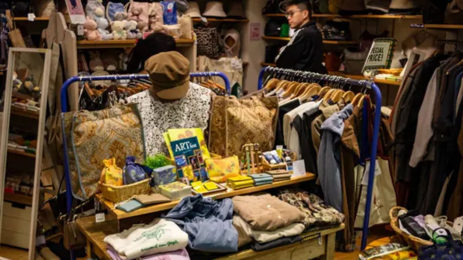 The Smart Way to Thrift: Avoid These Clothing Shopping Mistakes