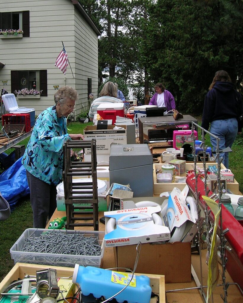 960px Edge of the Wilderness Browsing for Bargains on the Edge of the Wilderness NARA 7718178