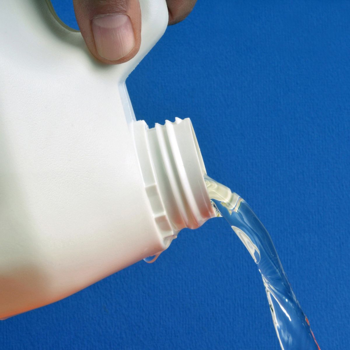 10 Things You Should Never Do With Bleach