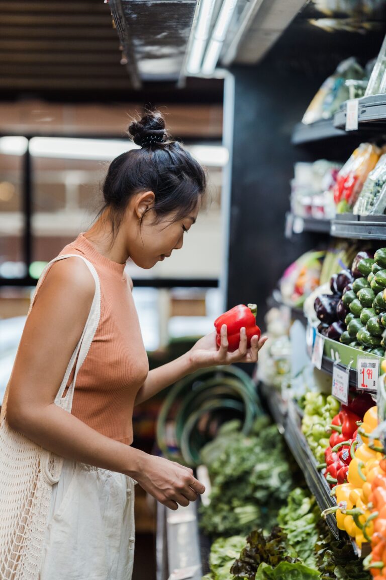 16 Ways to Stop Spending So Much Money at the Grocery Store