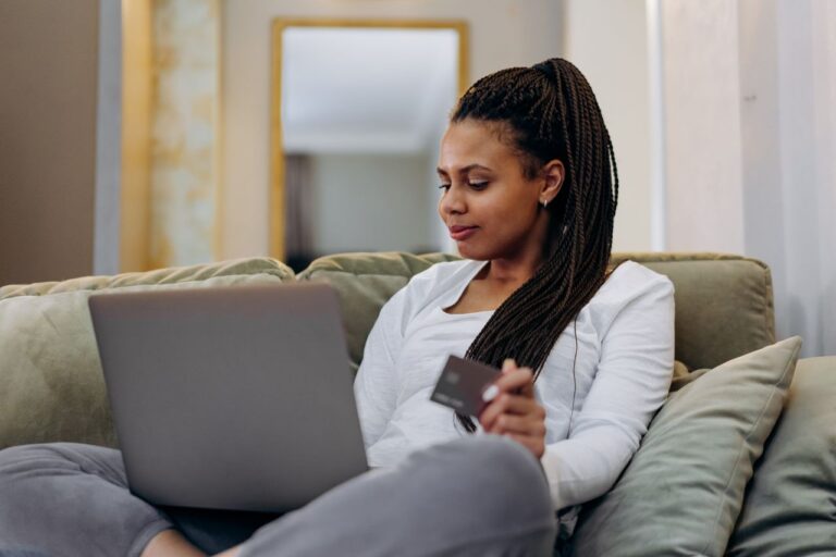 Millennials Aren’t Following Their Parents’ Money Rules—and It May Be Working