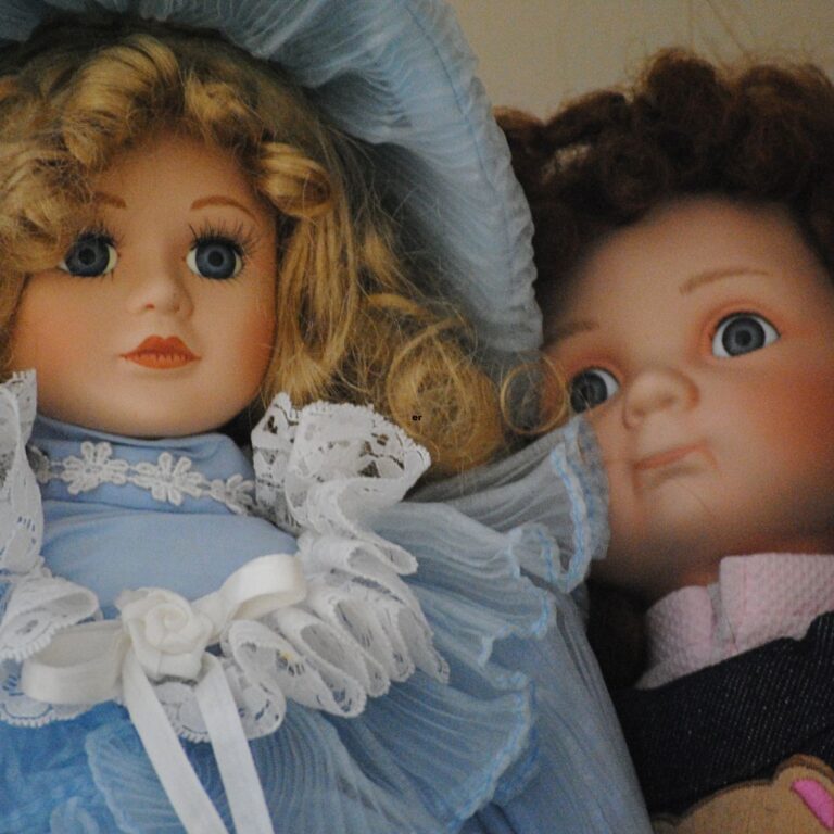 10 Rare Porcelain Dolls That Could Be Hiding at Estate Sales