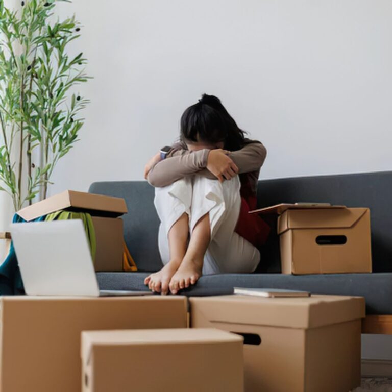 12 Ways to Let Go of Things You Struggle to Get Rid of but Never Actually Use