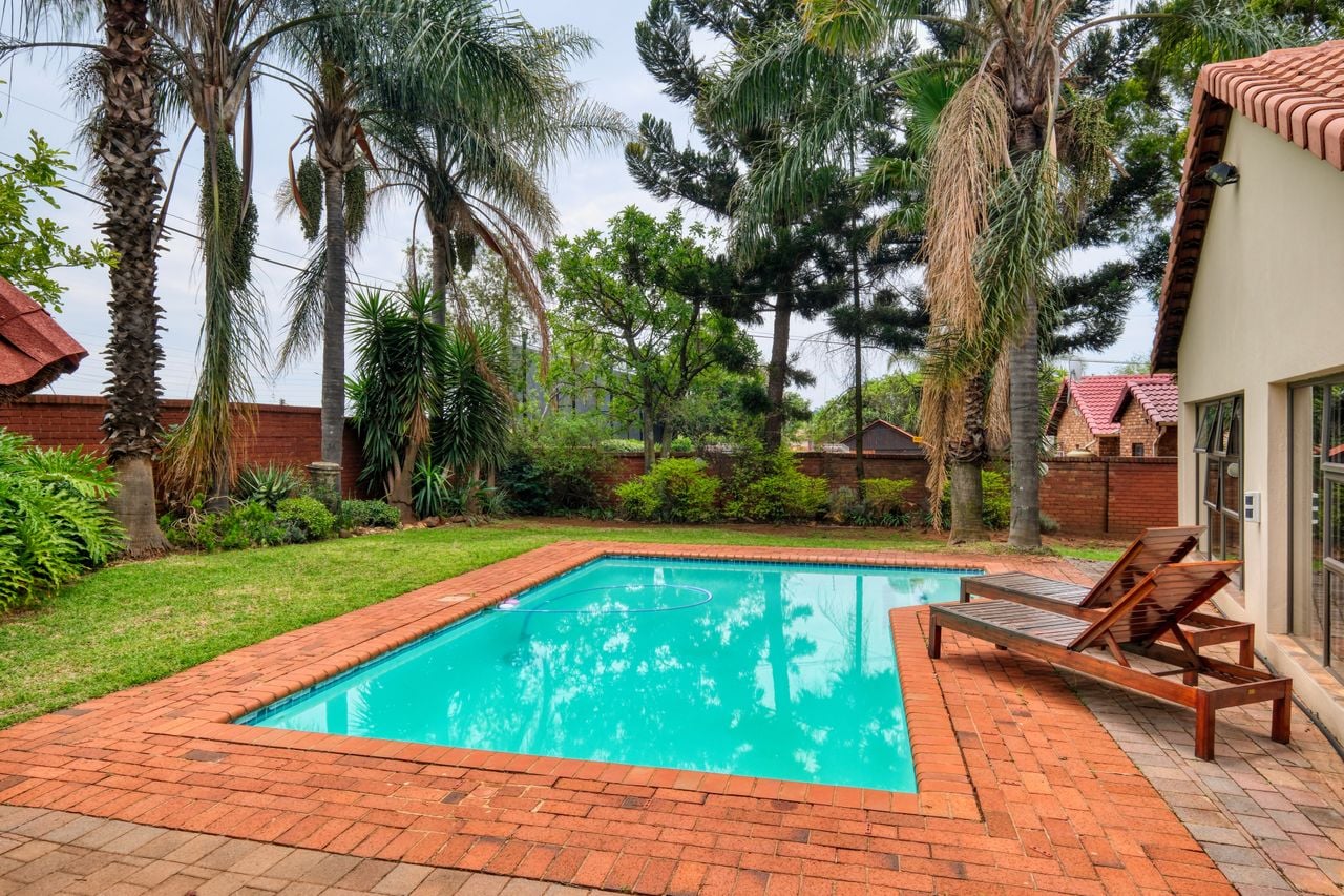 Homeowner lets neighbor use their pool—then comes home to a birthday party they never agreed to