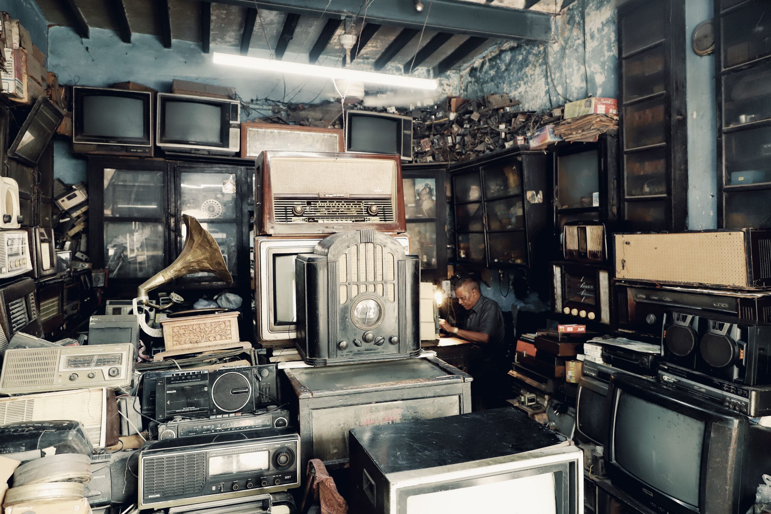 Retro Electronics