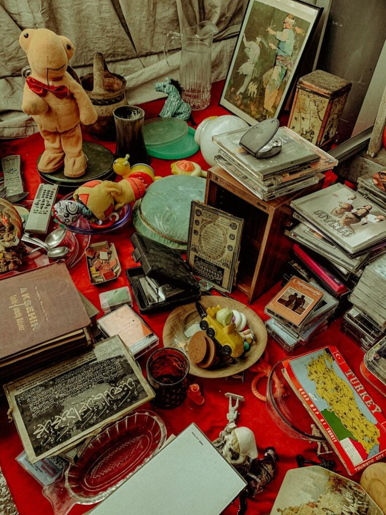garage estate sale