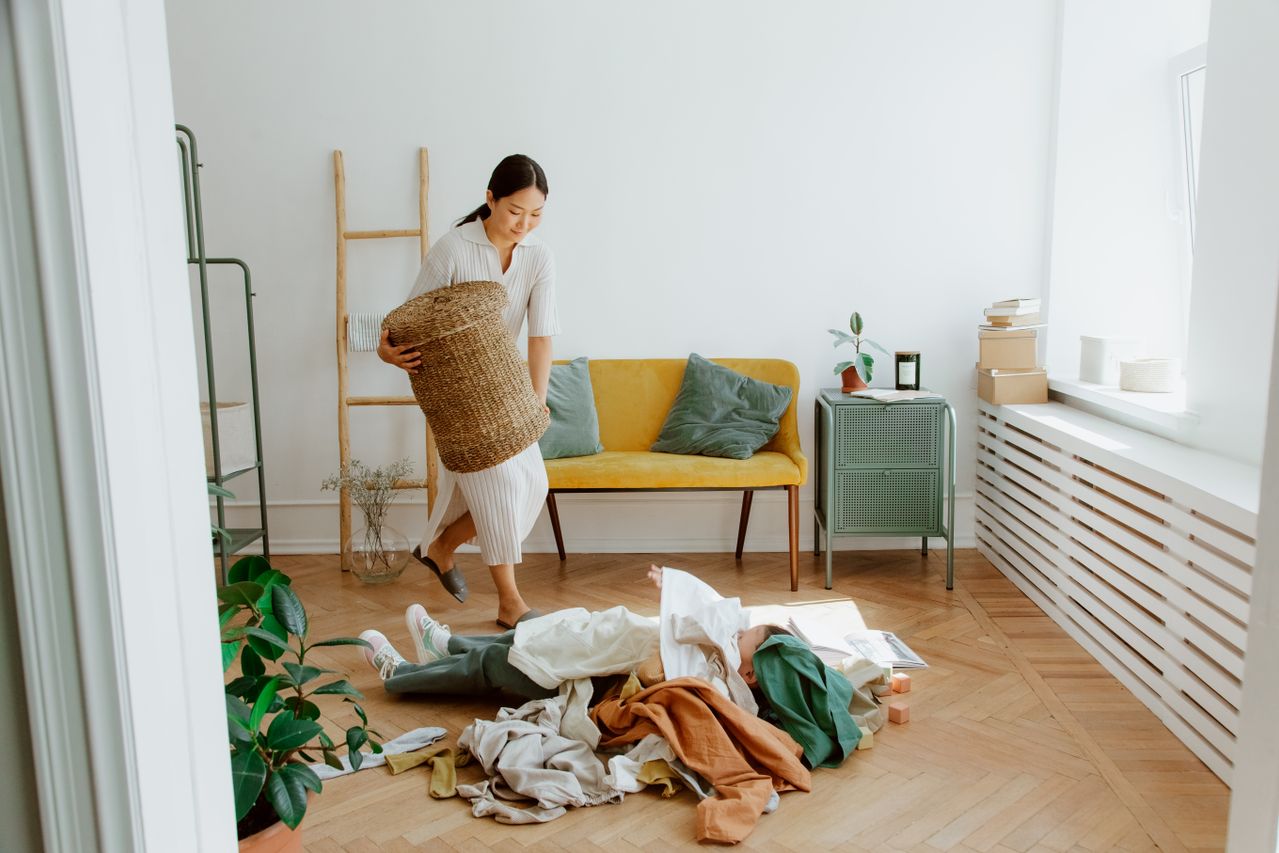 14 Decluttering Ideas for People Who Don&rsquo;t Want to Spend All Day Organizing